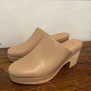 The ODELLS wood clog tan beige leather size 38 New